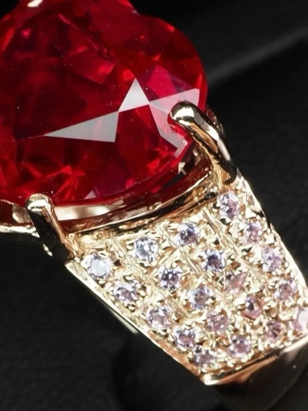 Ruby Heart Pink Sapphire Rose Gold on Silver Ring 7.54ct
